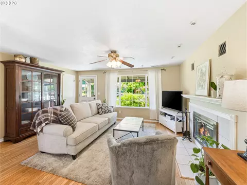 Living - 13467 SW Devonshire Dr, Beaverton, OR 97005 photo 3 of 3