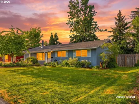 Exterior - 13467 SW Devonshire Dr, Beaverton, OR 97005 photo 2 of 9