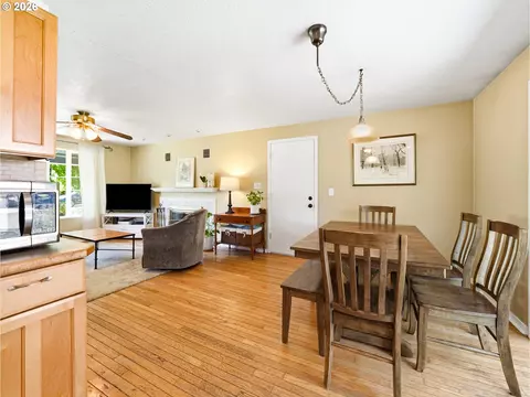 Dining - 13467 SW Devonshire Dr, Beaverton, OR 97005 photo 3 of 3