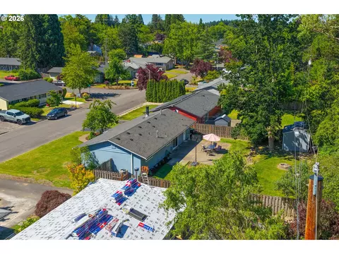 View/Area - 13467 SW Devonshire Dr, Beaverton, OR 97005 photo 1 of 5