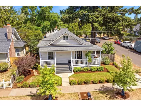 1214 E 29th St, Vancouver, WA 98663