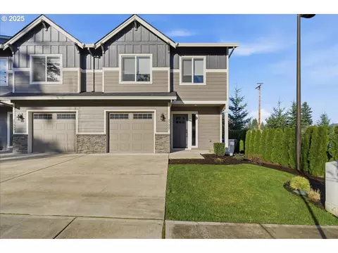 37867 College St, Sandy, OR 97055