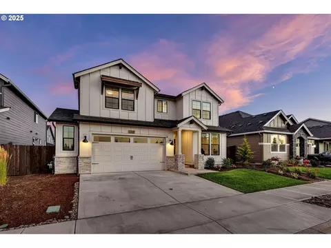 729 SE 35th St, Battle Ground, WA 98604