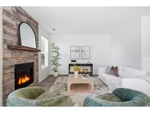 Living - 19610 SE 9th Cir, Camas, WA 98607 photo 4 of 4