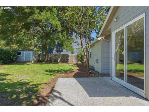 Exterior - 19610 SE 9th Cir, Camas, WA 98607 photo 5 of 9