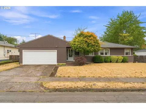 9241 SE Main St, Portland, OR 97216