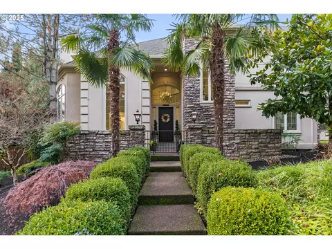 4411 SW 63rd Ave, Portland, OR 97221