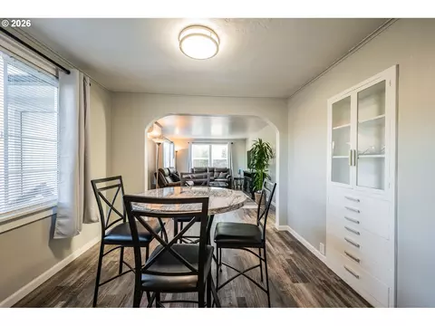 Dining - 1920 Chambers St, Eugene, OR 97405 photo 2 of 2