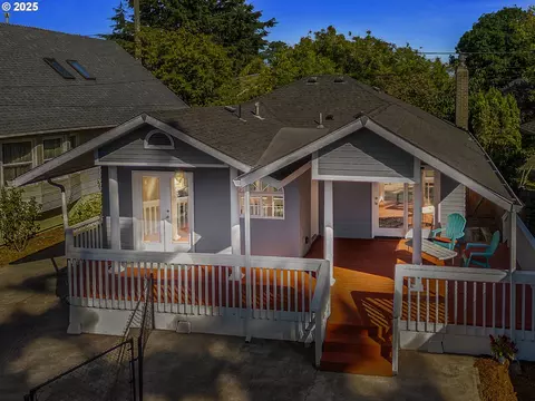 5339 SE 70th Ave, Portland, OR 97206