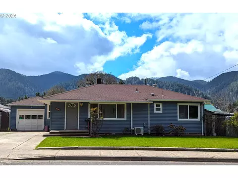 47880 W 2nd St, Oakridge, OR 97463