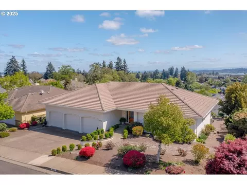 4950 Chauncey Ct, Salem, OR 97302