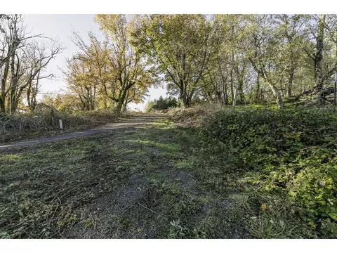 30900 NE Springhill Rd, Troutdale, OR 97060