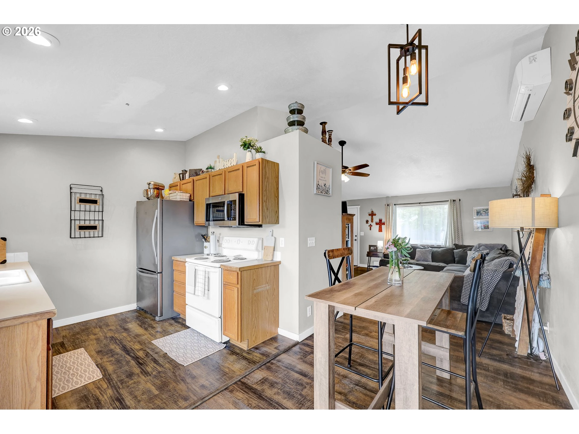 3938 Douglas Dr, Springfield, OR 97478 photo 17