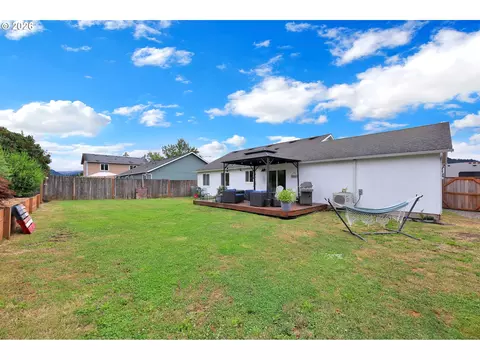 3938 Douglas Dr, Springfield, OR 97478 photo 36