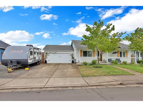 3938 Douglas Dr, Springfield, OR 97478 photo 6