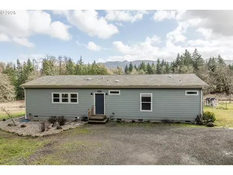 5400 Violet Dr, Sheridan, OR 97378
