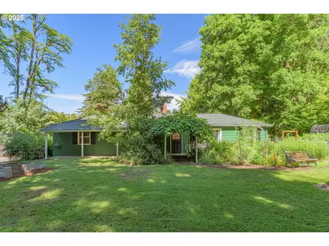 4451 Dillard Rd, Eugene, OR 97405