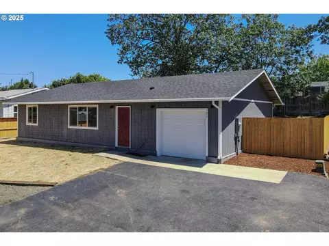 180 SE Darrell Ave, Winston, OR 97496