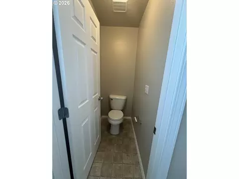 Other - 629 E Oregon Ave, Hermiston, OR 97838 photo 4 of 8