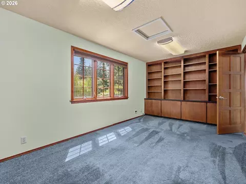 36905 SW Goddard Rd, Cornelius, OR 97113 photo 9