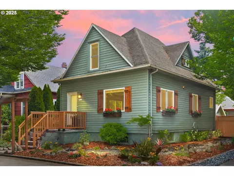 7006 SE Harold St, Portland, OR 97206