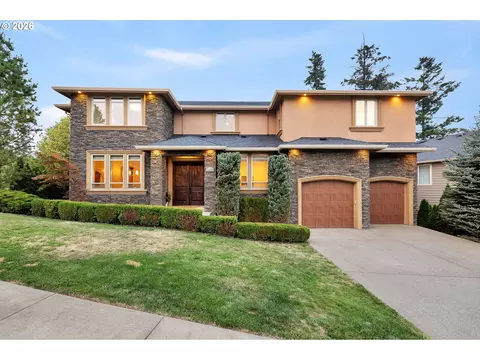 16025 SE Palermo Ave, Happy Valley, OR 97086
