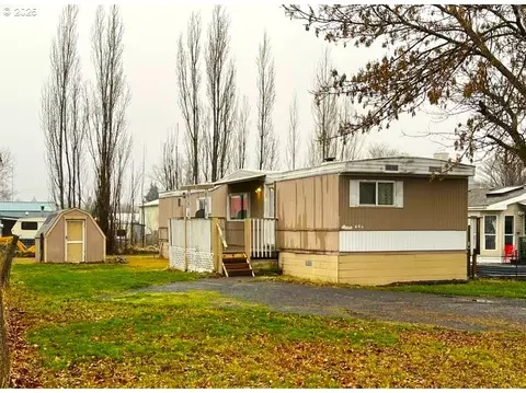 124 Van Buren St, Athena, OR 97813
