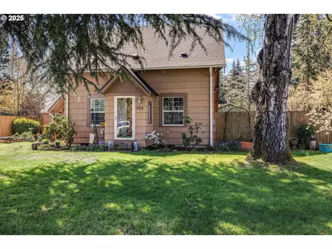 722 SE Morgan Ln, Mcminnville, OR 97128