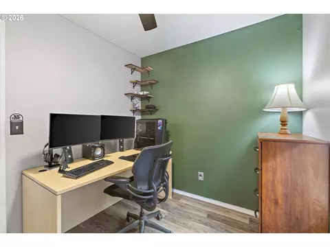 Other - 946 SW Junction Pl, Gresham, OR 97080 photo 10 of 12