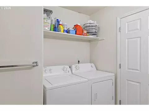Other - 946 SW Junction Pl, Gresham, OR 97080 photo 8 of 12