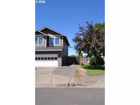 Exterior - 4198 Lancaster Dr, Eugene, OR 97404 photo 4 of 10