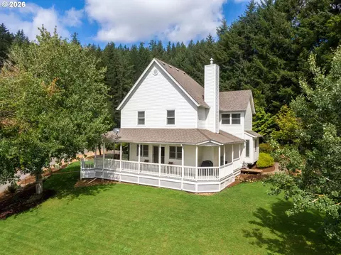 29125 NE Wind Song Ln, Newberg, OR 97132