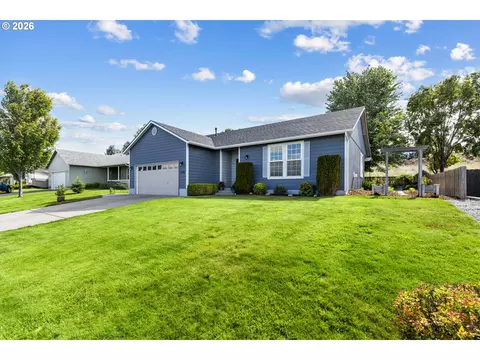 Exterior - 1710 SW 3rd St, Pendleton, OR 97801 photo 11 of 12