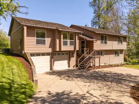 7755 SW Gentle Woods Dr, Tigard, OR 97224
