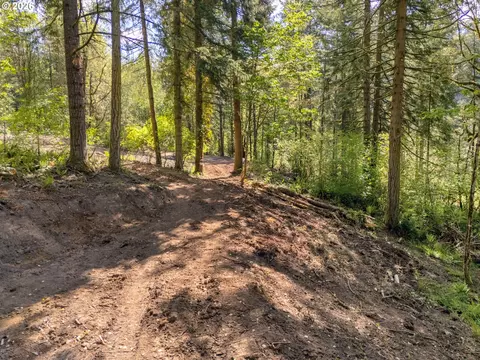 147 Old Spreadborough Rd, Kalama, WA 98625