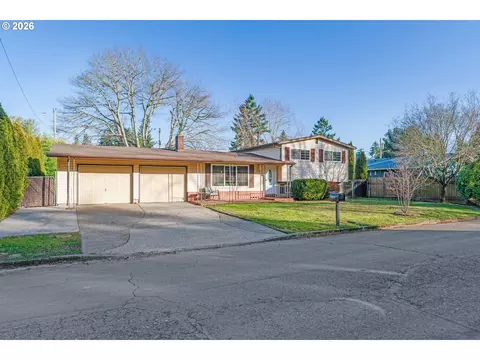 16627 SE Bush St, Portland, OR 97236