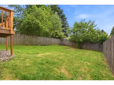 Exterior - 231 SElliott Ave, Gresham, OR 97080 photo 4 of 6