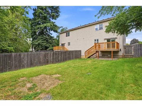 Exterior - 231 SElliott Ave, Gresham, OR 97080 photo 6 of 6