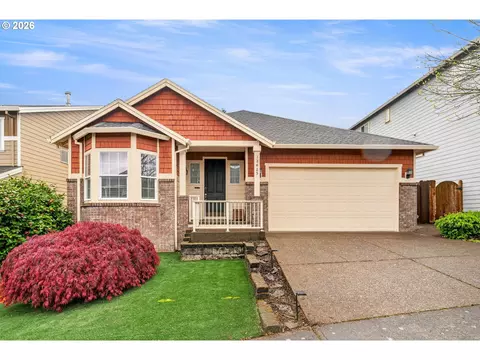 12425 SW Winterview Dr, Tigard, OR 97224