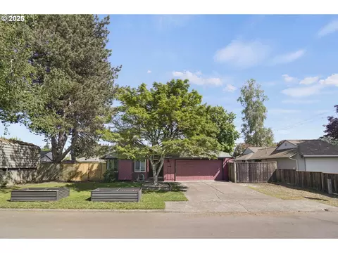 2725 NE Hyde St, Hillsboro, OR 97124