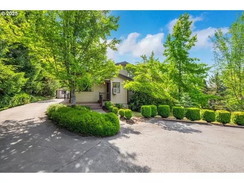 3135 NW Charmyr Vista Dr, Corvallis, OR 97330
