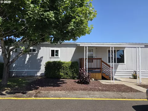 2902 E 2nd St #37, Newberg, OR 97132 photo 1