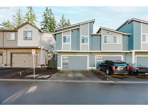 6268 SE Harkness Ln, Hillsboro, OR 97123