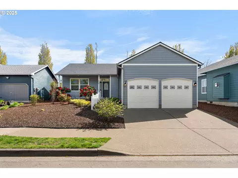 856 NE Pacific Dr, Fairview, OR 97024