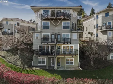 310 NW Uptown Ter #1A, Portland, OR 97210
