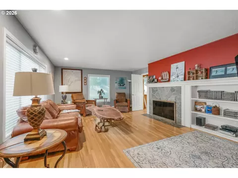 Living - 27424 SEagle Creek Rd, Estacada, OR 97023 photo 1 of 7