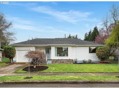 4225 SE Malden St, Portland, OR 97206