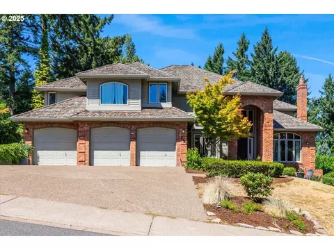 2167 Marylwood Ct, West Linn, OR 97068