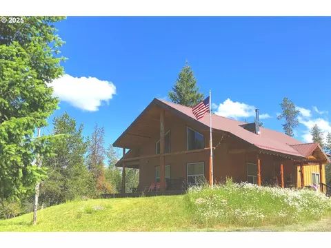 65262 Old Oregon Trail Rd, Meacham, OR 97859