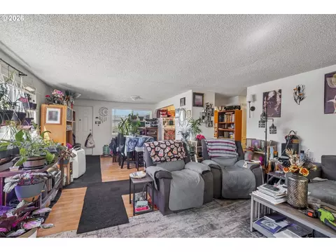 Living - 3305 NE 15th St, Gresham, OR 97030 photo 6 of 6